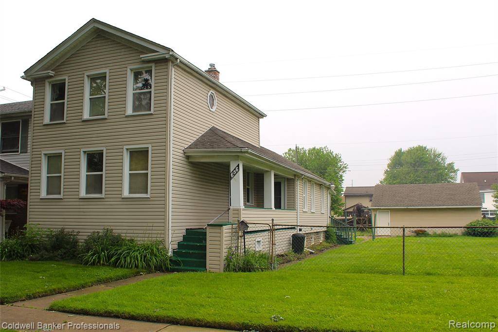 Wyandotte, MI 48192,656 Pine Street