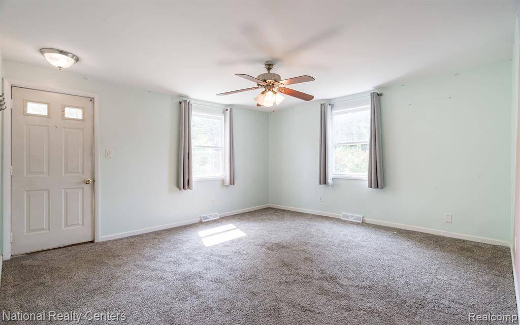 Dearborn Heights, MI 48125,4012 Campbell Street
