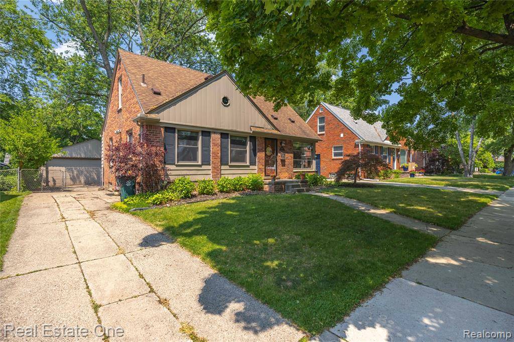 Royal Oak, MI 48073,4507 Groveland Avenue