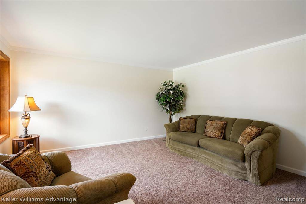 Westland, MI 48186,38265 Saint Joe Drive