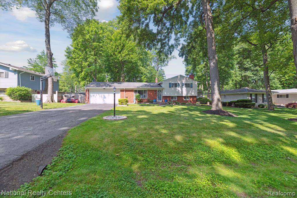 Clarkston, MI,5605 Kingfisher Lane