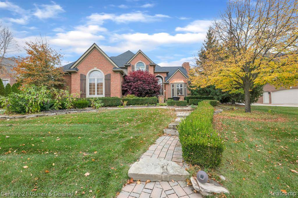 Northville, MI 48168,17944 RIDGEVIEW Drive