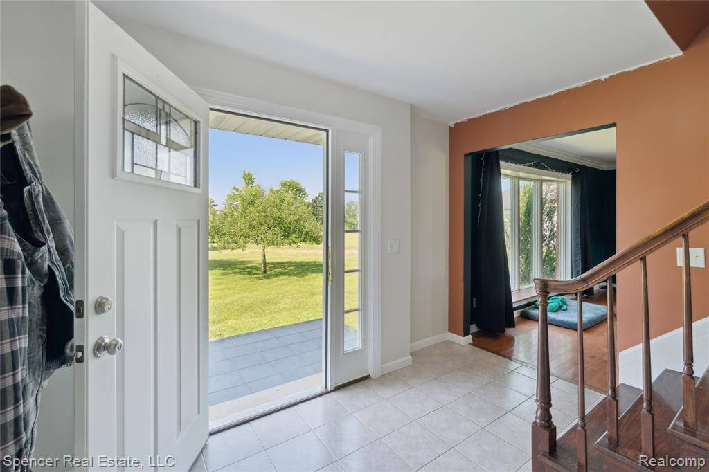 Fowlerville, MI 48836,237 Kenora Drive