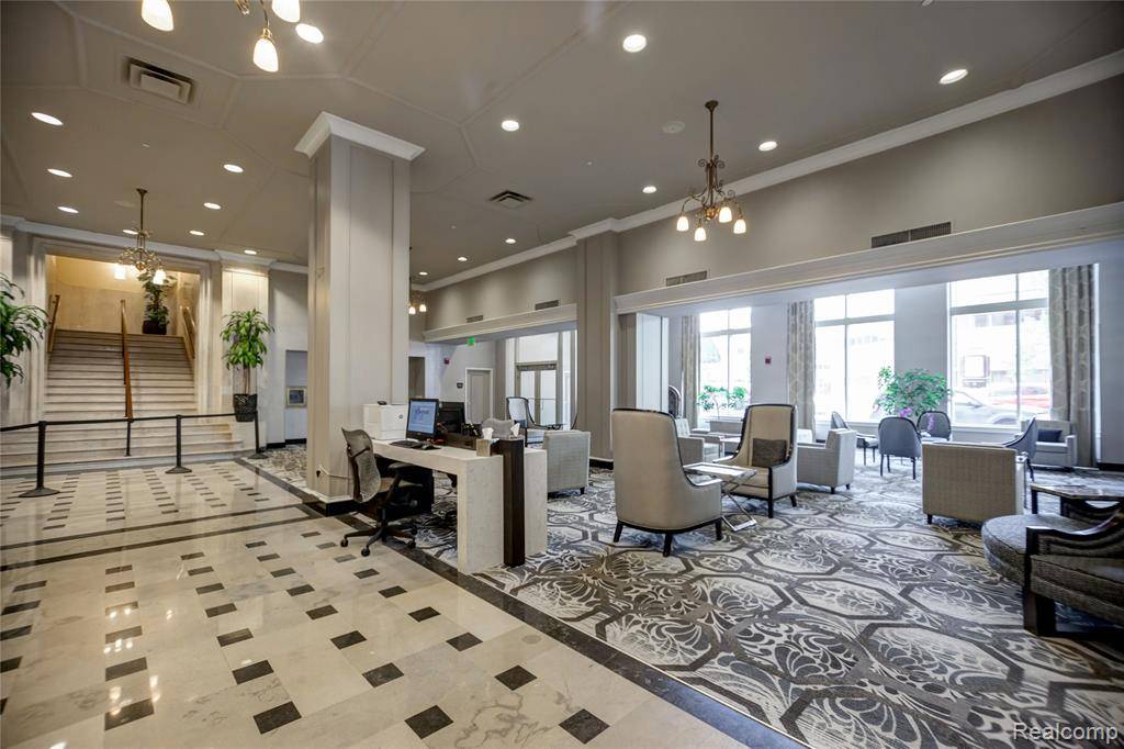 Detroit, MI 48226,525 W Lafayette