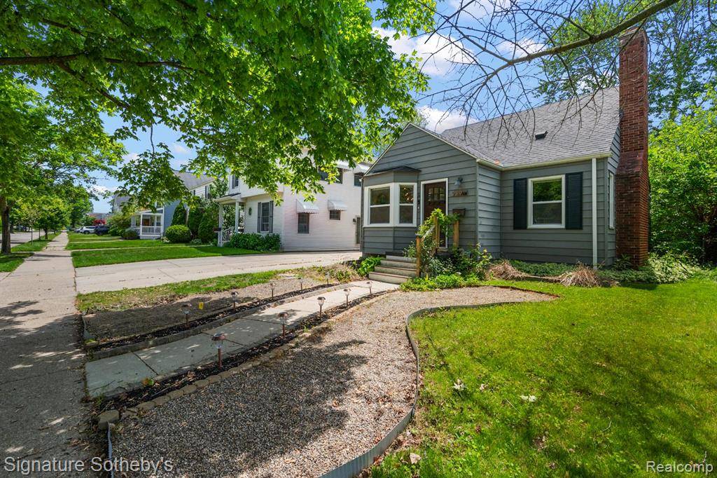 Berkley, MI 48072,929 Columbia Road