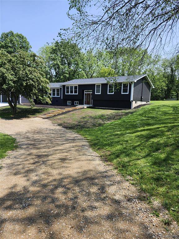 Morrice, MI 48857,1985 W Miller Road