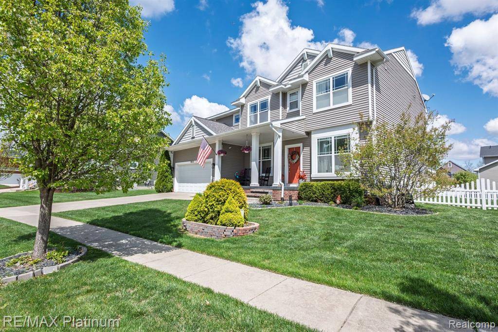 Howell, MI 48855,1813 GARFIELD Street