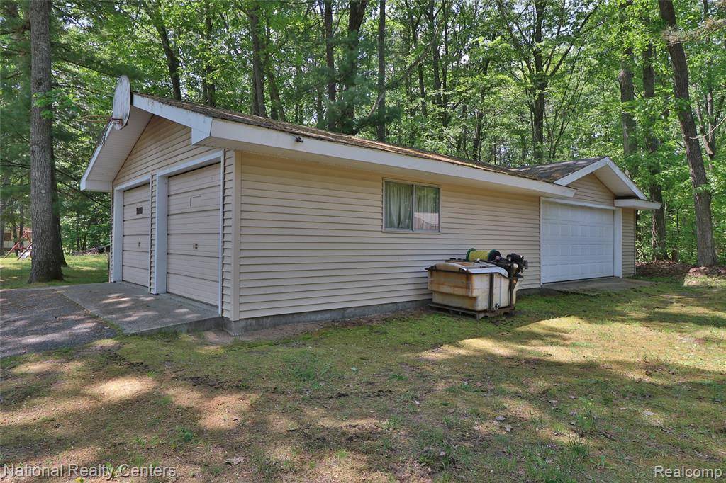 Roscommon, MI 48653,10475 W Higgins Lake Drive