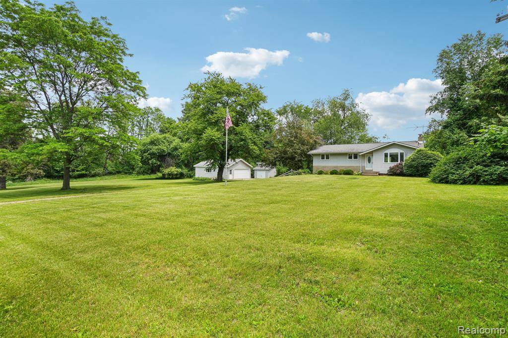 Oxford, MI 48370,2701 Lakeville Road