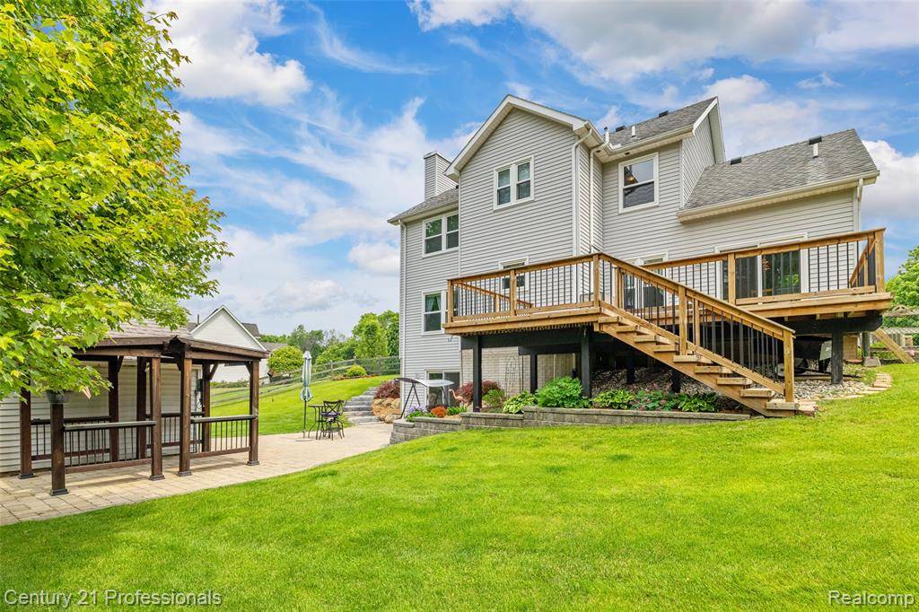 Davisburg, MI 48350,11213 Youngstree Court