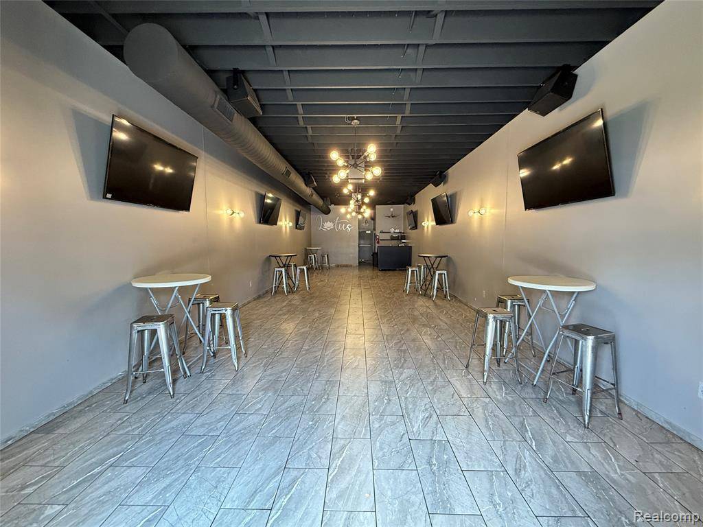 Detroit, MI 48235,16166 Meyers Road
