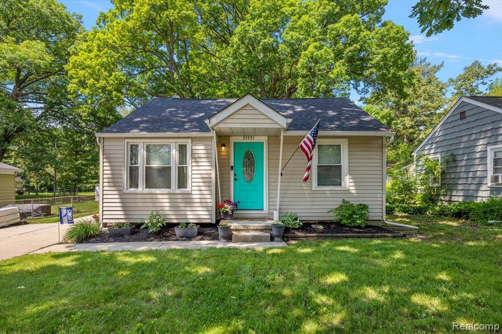 Farmington, MI 48336,21531 Collingham Avenue