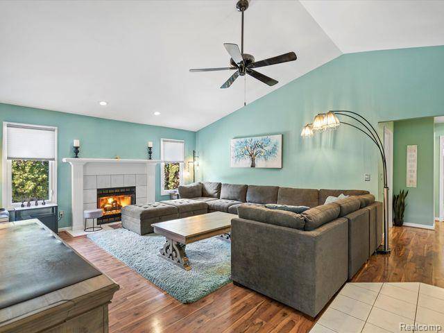 Chesterfield, MI 48047,46823 Putnam