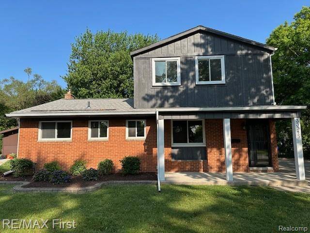 Fraser, MI 48026,33315 Vista Way