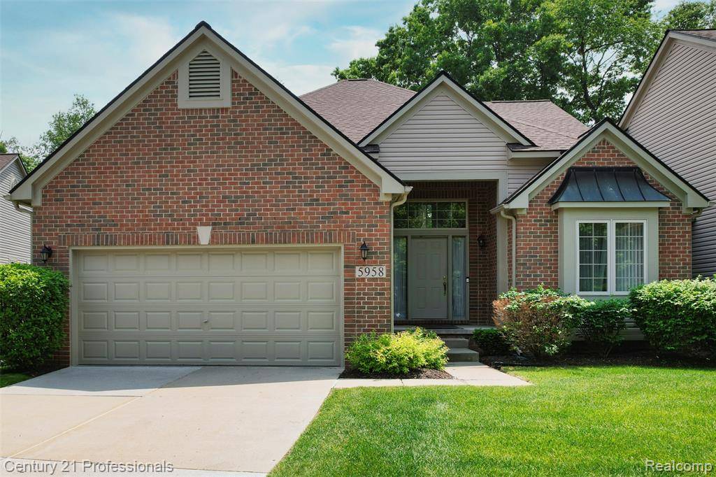 Commerce Twp, MI 48382,5958 Lochmore Drive