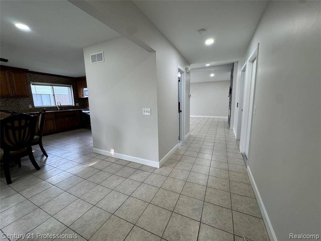 Sterling Heights, MI 48310,39162 Faith Drive