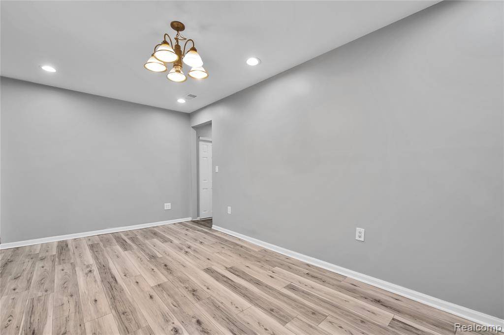 Canton, MI,35246 Lewis Street