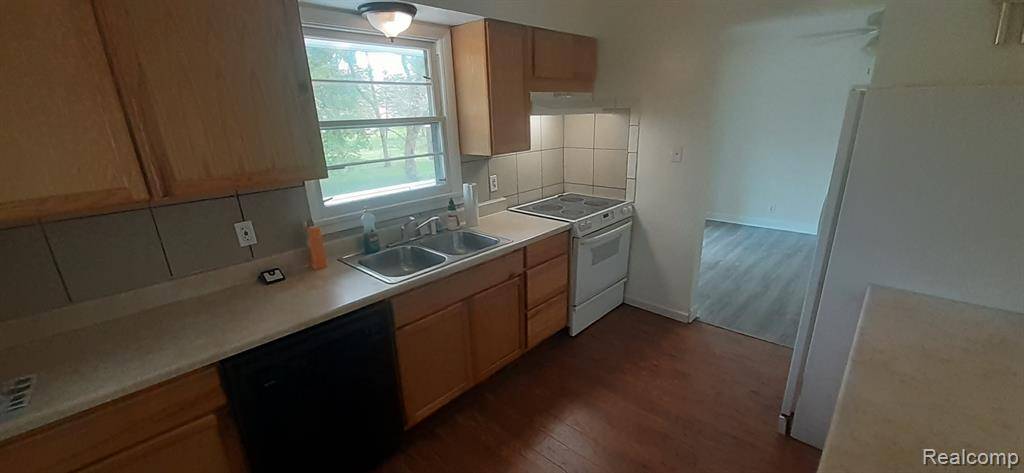 Mount Morris, MI 48433,6184 Flushing Road