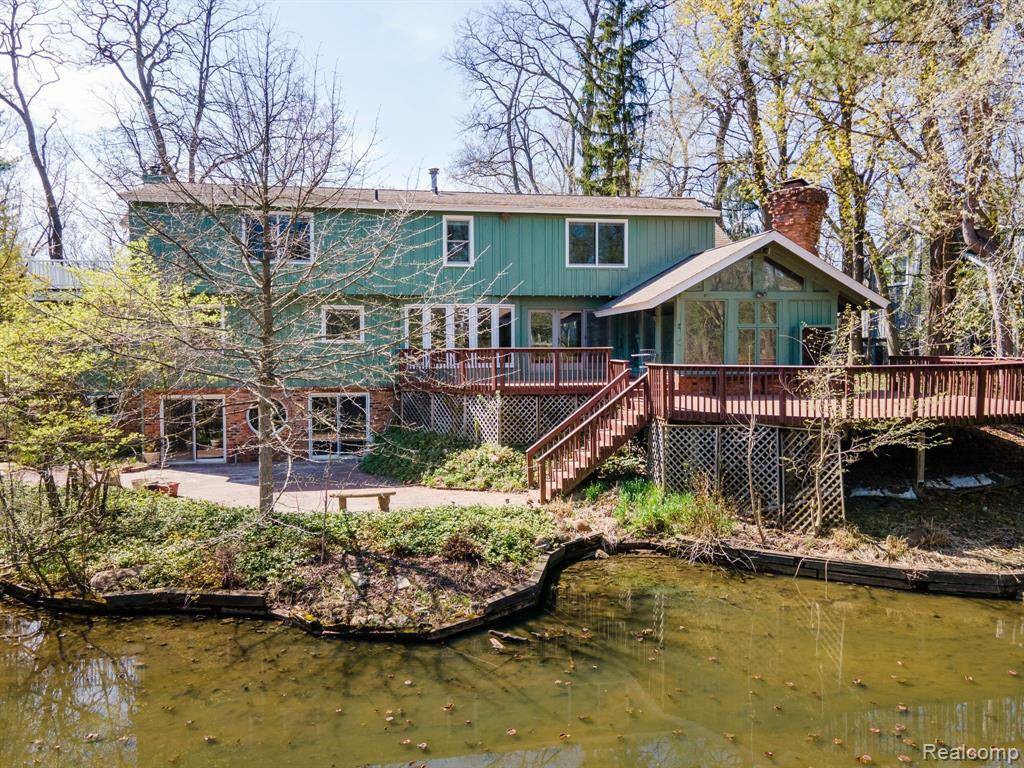 West Bloomfield, MI,6609 Bloomfield Lane