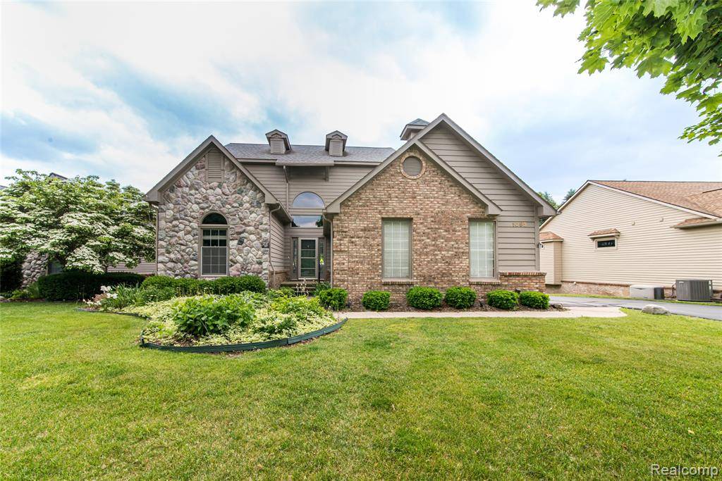Milford, MI 48381,1093 Eagle Nest Drive