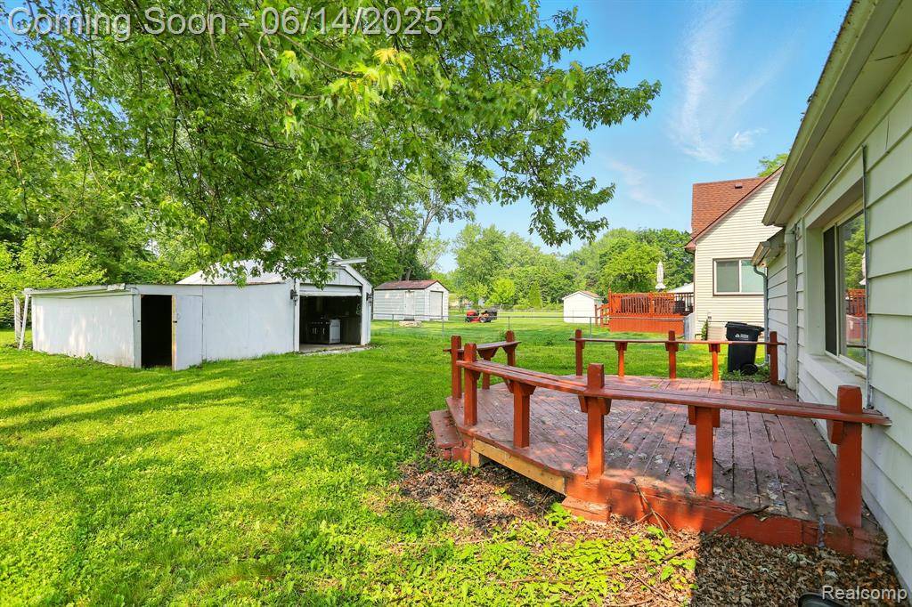 Sterling Heights, MI 48310,2121 Chesley Drive