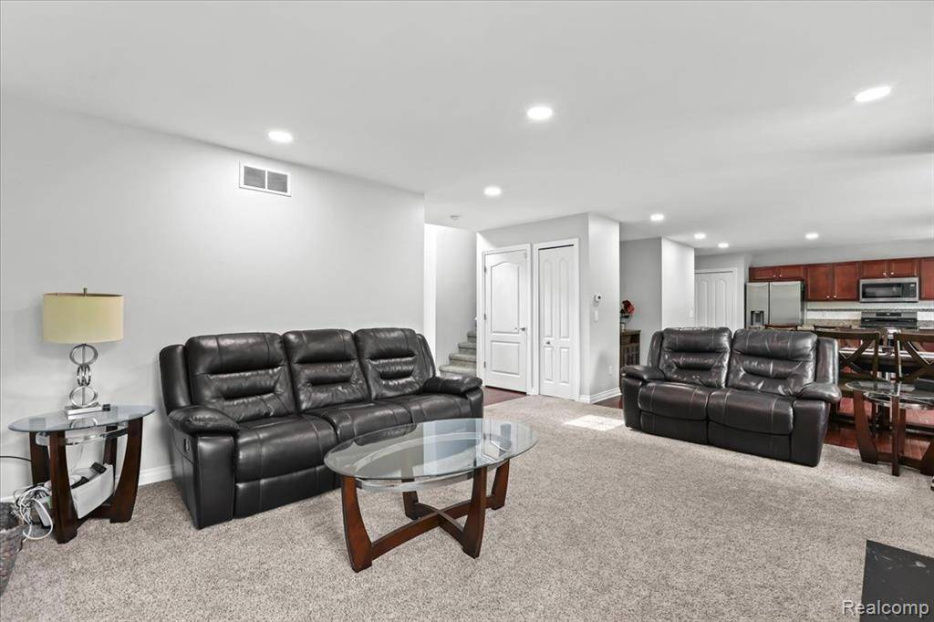 Canton, MI 48188,43570 Cherrywood Lane