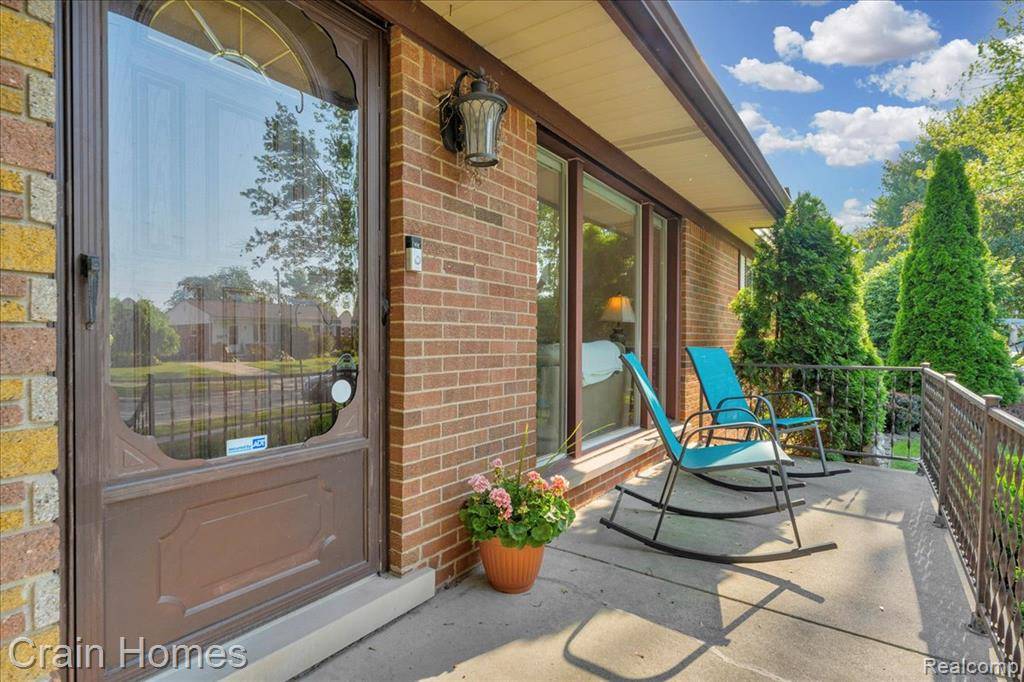 Madison Heights, MI 48071,846 Moulin Avenue