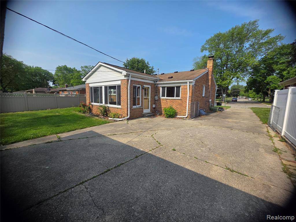 Canton, MI 48150,9990 Hambleton Street