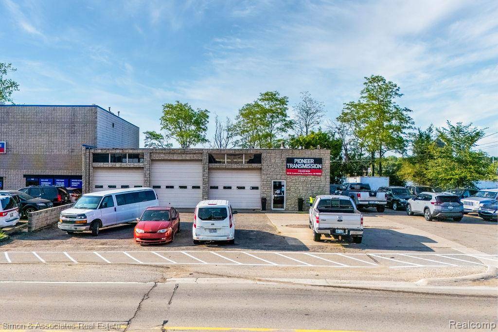 Lake Orion, MI 48362,30 W Clarkston Road