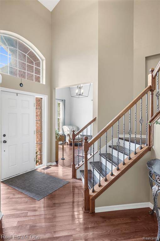 Saline, MI 48176,9806 Goldfinch Court