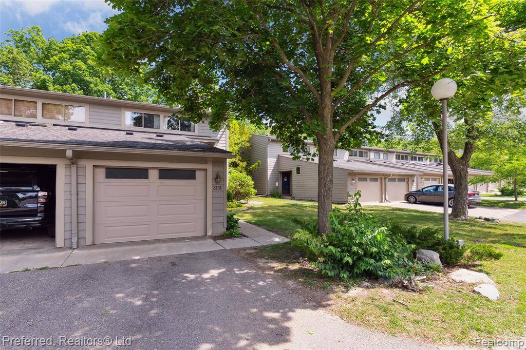 Ann Arbor, MI 48105,3131 Lakehaven Drive
