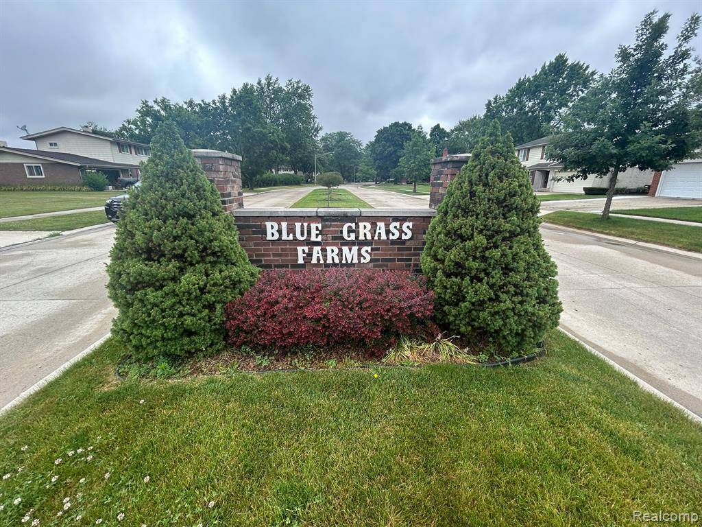 Northville, MI 48154,38202 Ladywood Court