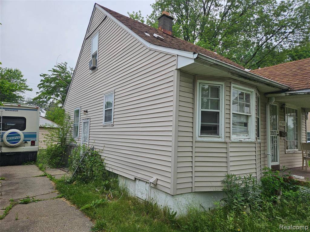 Detroit, MI 48234,19611 Albion Street