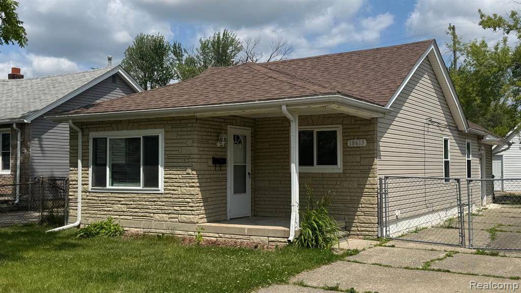 Roseville, MI 48066,18615 Brohl Street