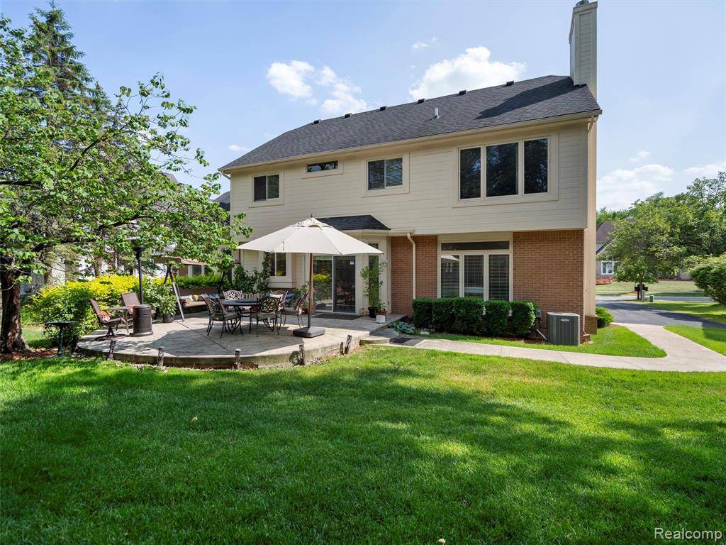 West Bloomfield, MI,7304 Colchester Lane