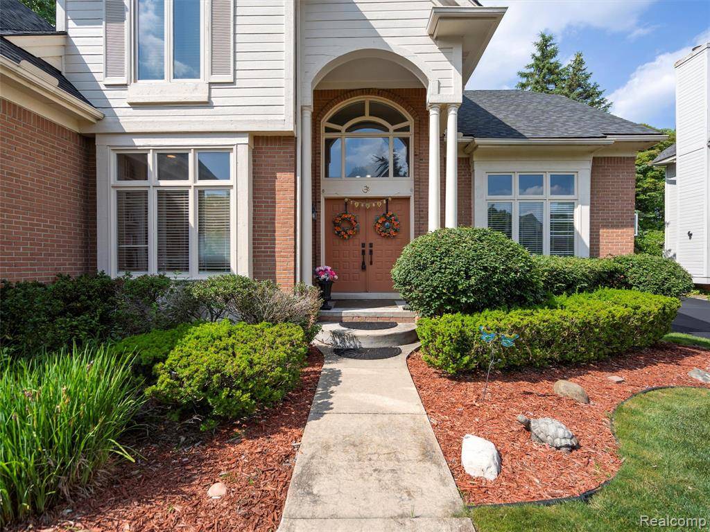 West Bloomfield, MI,7304 Colchester Lane