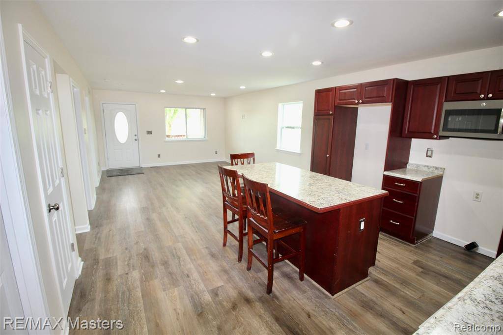 Newport, MI 48166,5053 Trombley Road