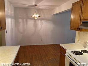 Canton, MI 48239,25301 5 Mile Road