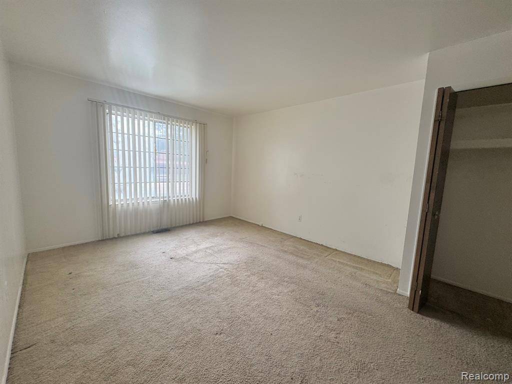 Commerce Twp, MI 48076,30256 Southfield Road