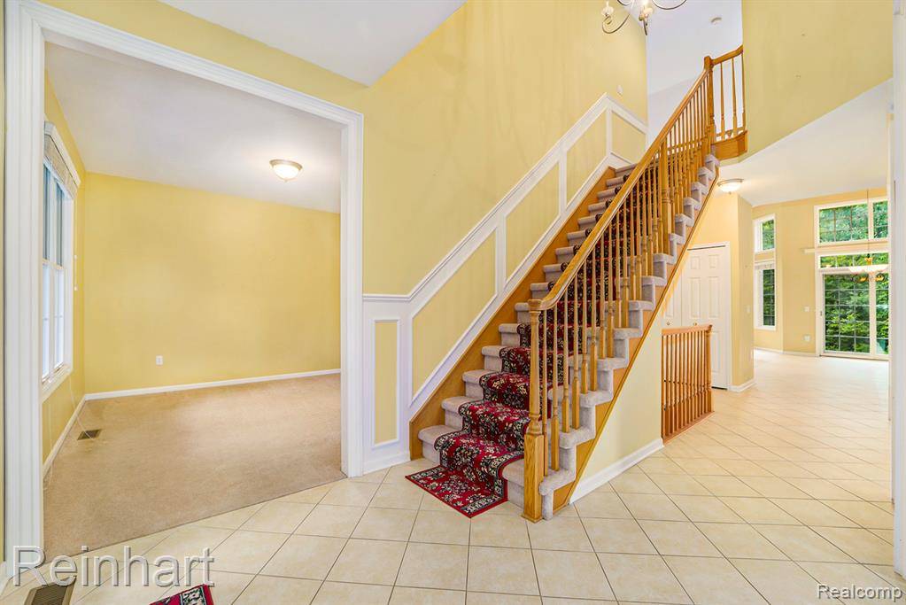 Canton, MI 48187,2032 Cameo Court