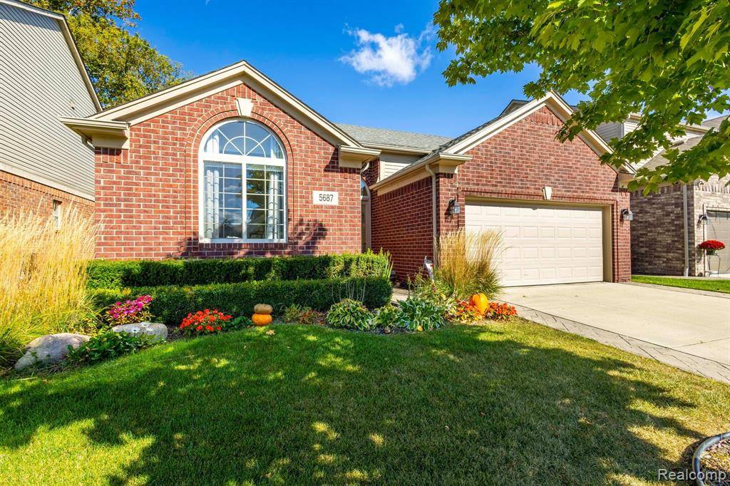 Utica, MI 48317,5687 GREGORY Drive