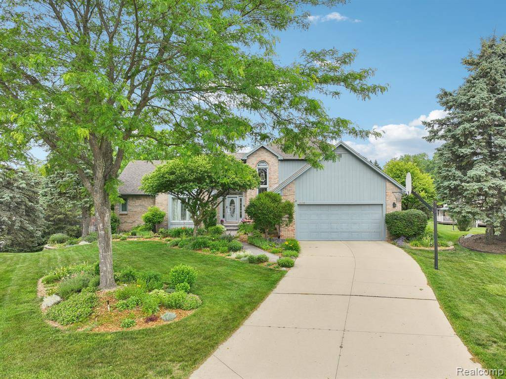 Rochester Hills, MI 48309,2138 KENNEDY Drive