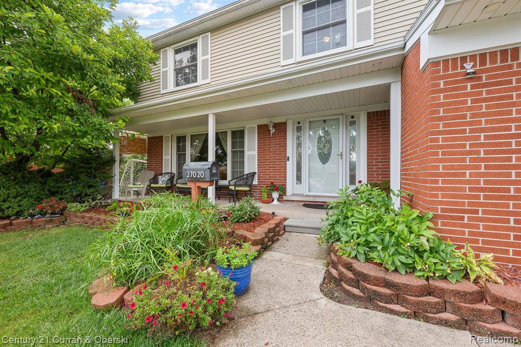 Dearborn Heights, MI 48127,27020 HAVELOCK Drive