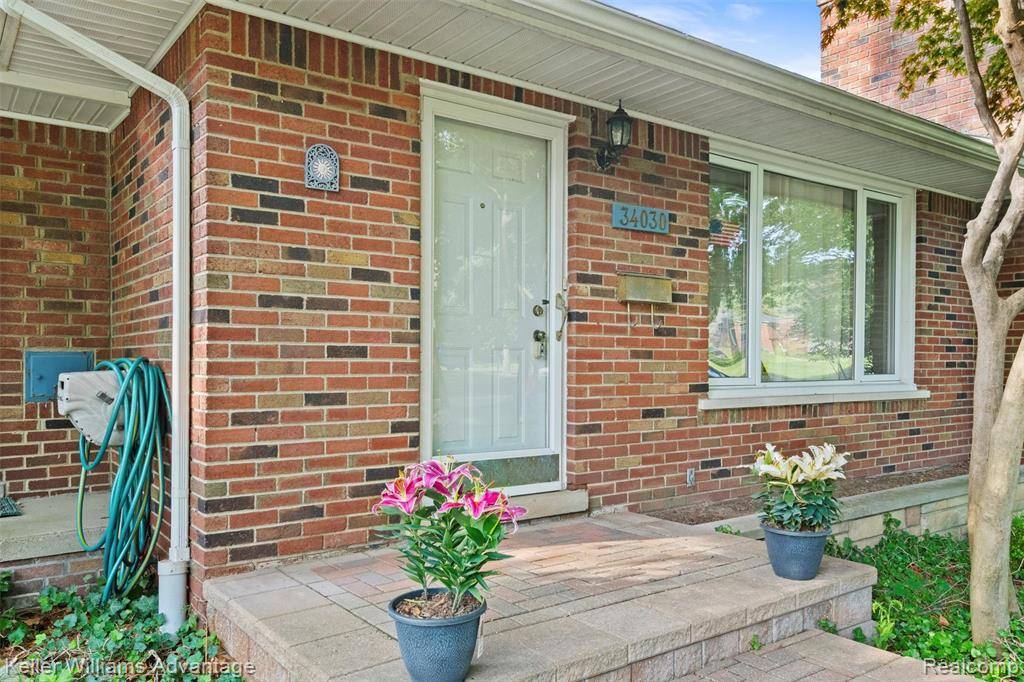 Livonia, MI 48154,34030 Hampshire Street