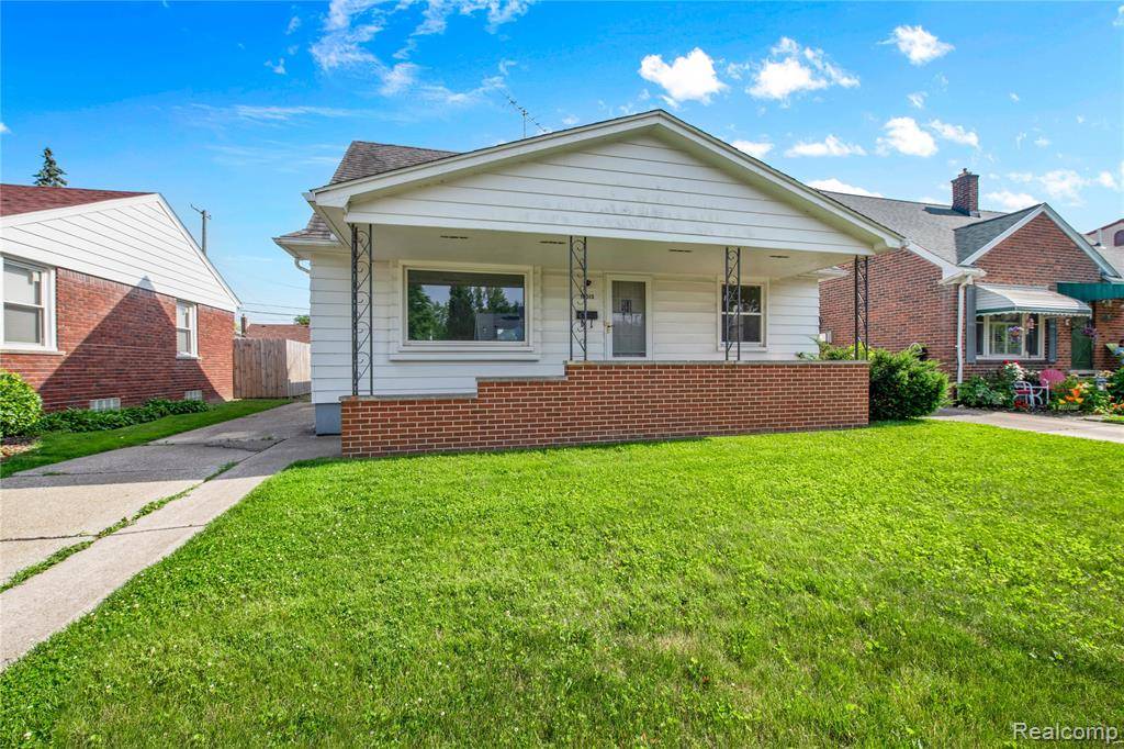 Southgate, MI 48195,13513 CHESTNUT Street