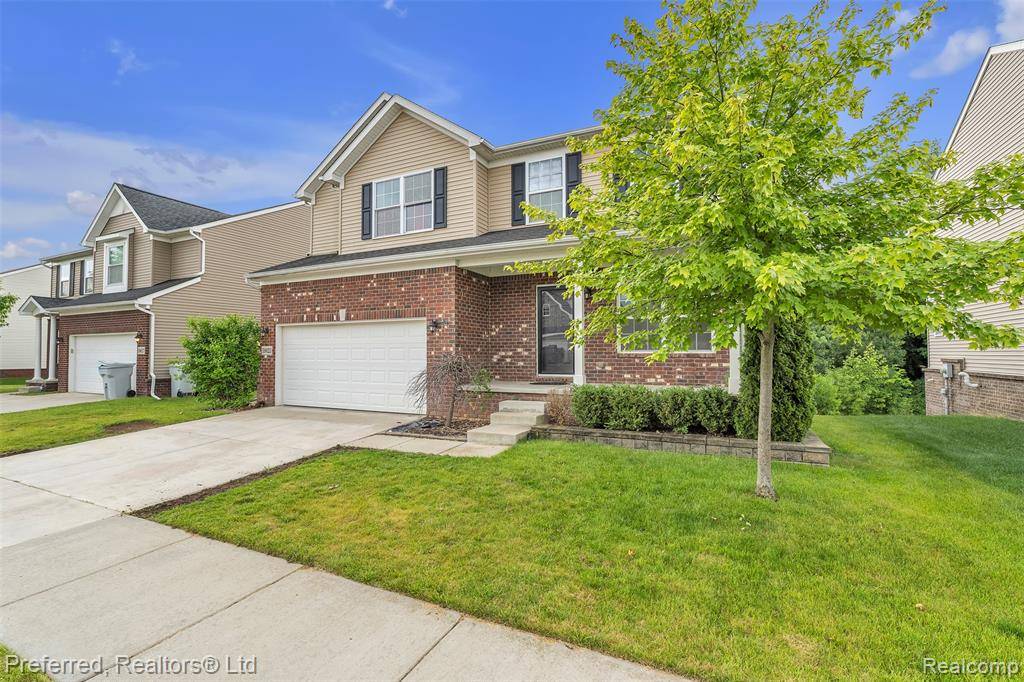 New Hudson, MI 48165,59623 Twin Pines Drive