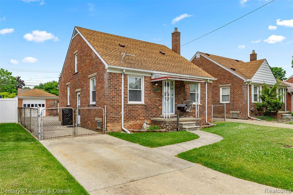 Allen Park, MI 48101,7652 Osage Avenue