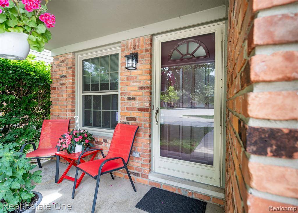 Clawson, MI,438 Oakgrove Court