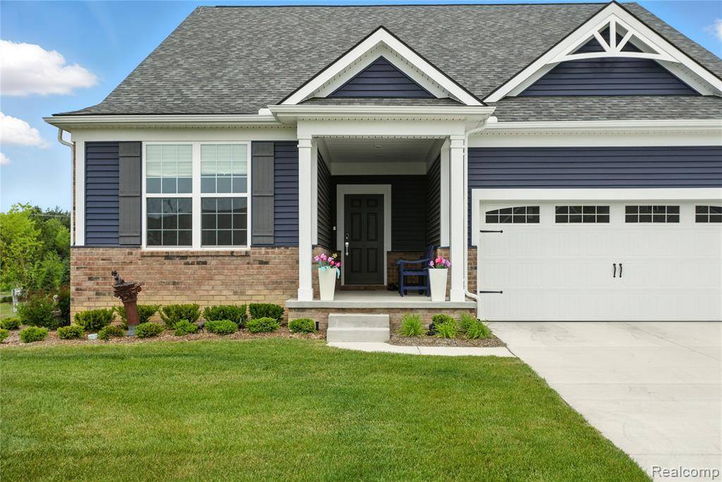 Ann Arbor, MI 48197,3215 Roslyn Drive