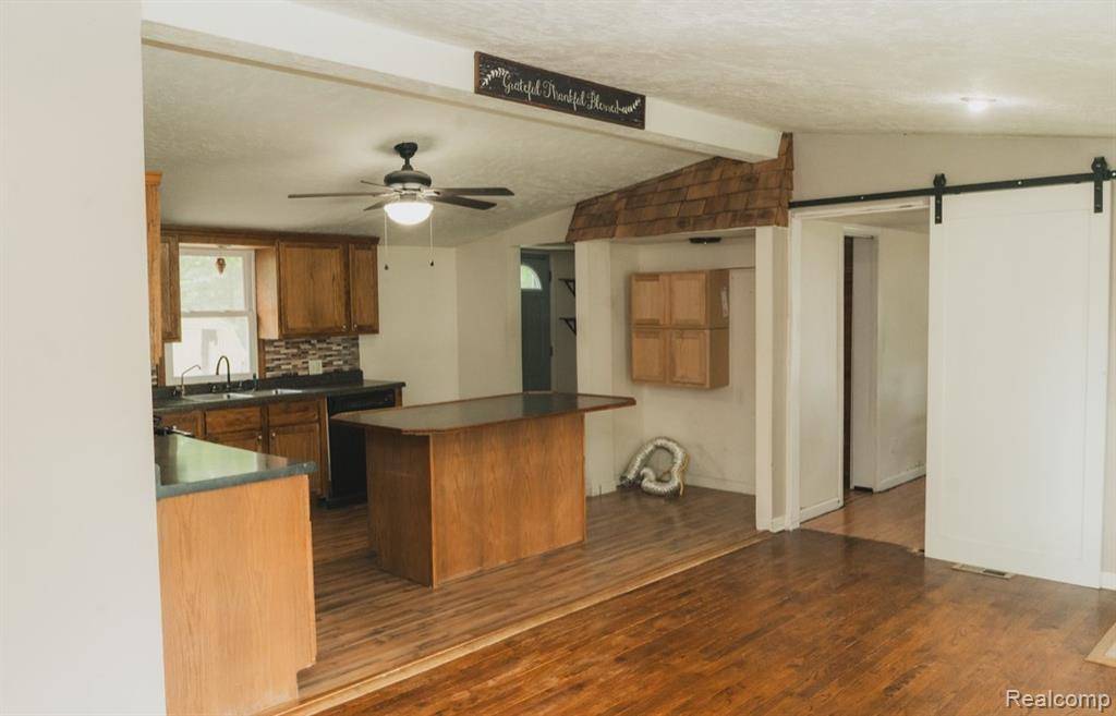 Belding, MI 48809,11709 Old Belding NE Road